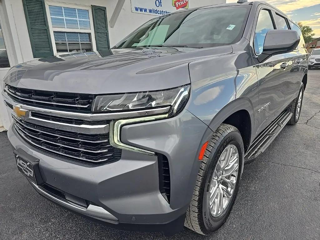 used 2022 Chevrolet Suburban car, priced at $40,395