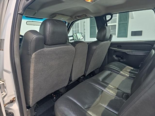 used 2005 Chevrolet Silverado 3500 car, priced at $14,000