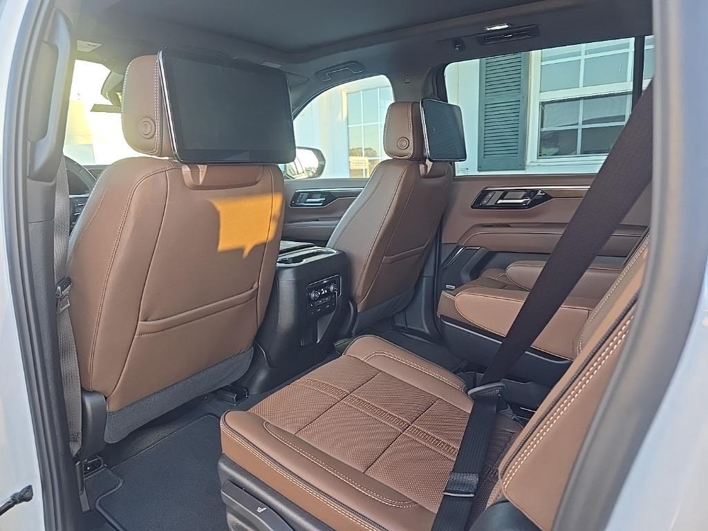 new 2026 Chevrolet Suburban car