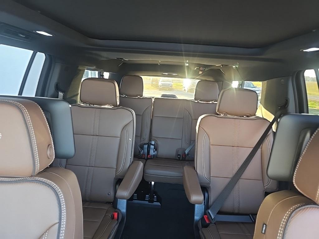 new 2026 Chevrolet Suburban car