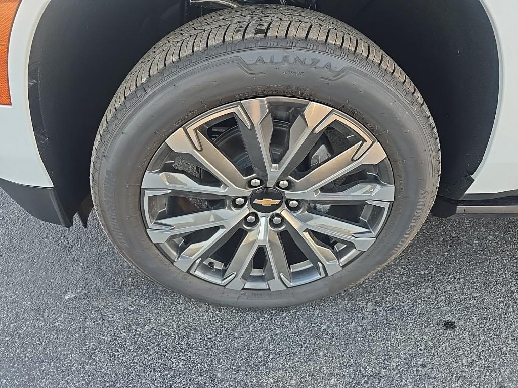 new 2026 Chevrolet Suburban car