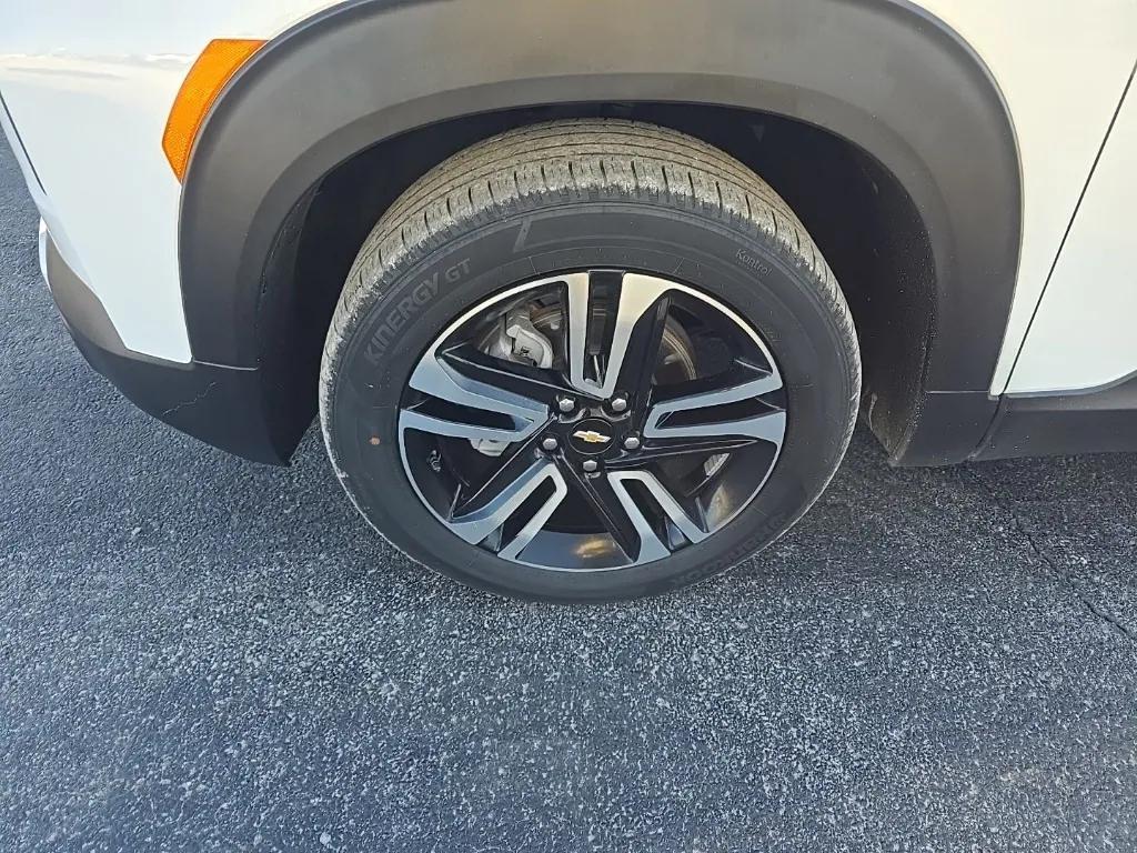 used 2023 Chevrolet TrailBlazer car, priced at $21,129