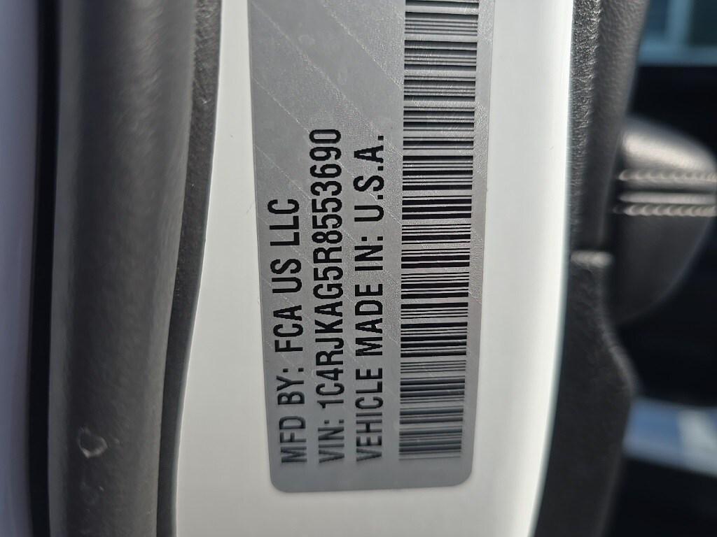 used 2024 Jeep Grand Cherokee L car, priced at $29,890