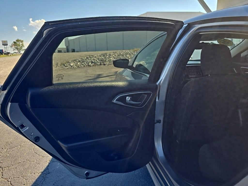 used 2015 Chrysler 200 car, priced at $7,990