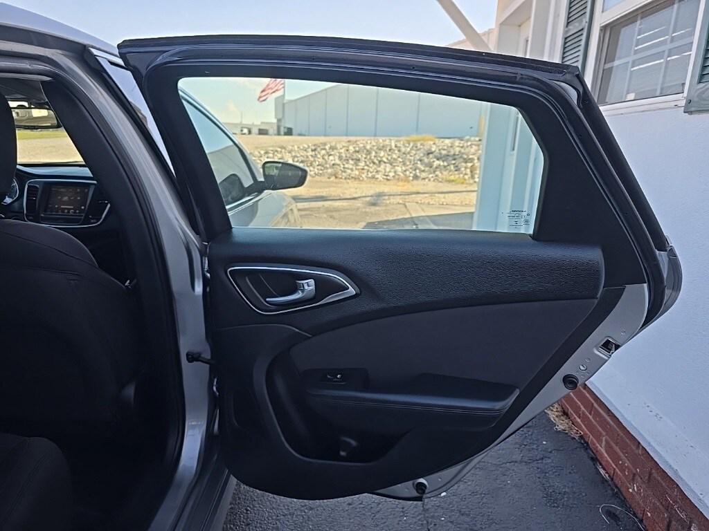 used 2015 Chrysler 200 car, priced at $7,990