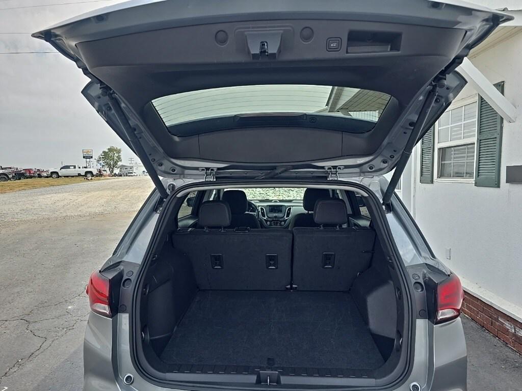 used 2024 Chevrolet Equinox car, priced at $21,888