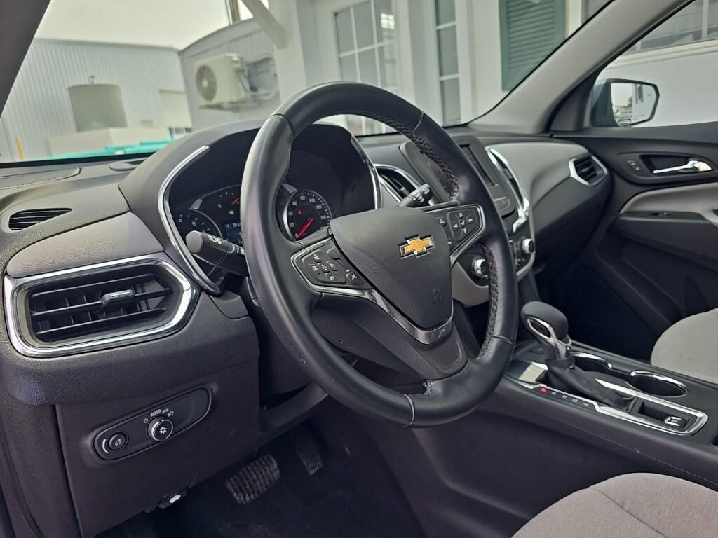 used 2024 Chevrolet Equinox car, priced at $21,888