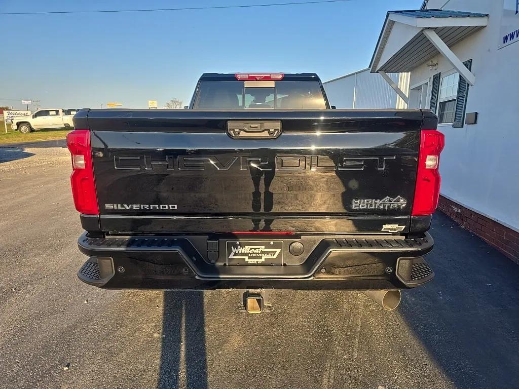 used 2025 Chevrolet Silverado 3500 car, priced at $83,936