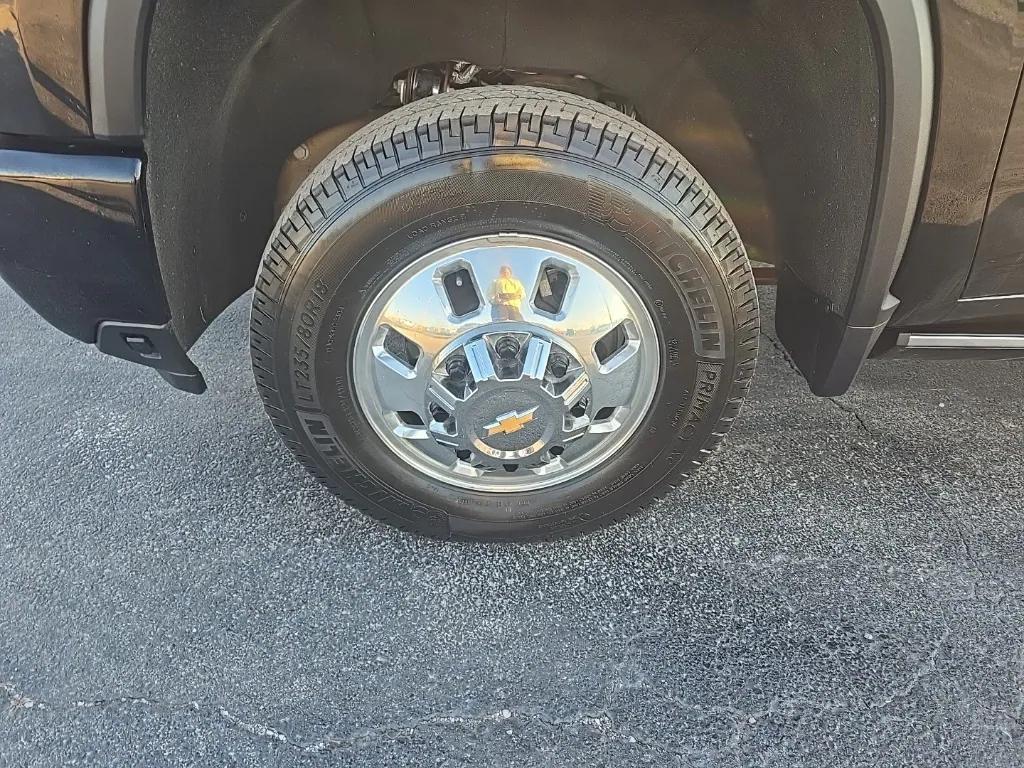used 2025 Chevrolet Silverado 3500 car, priced at $83,936