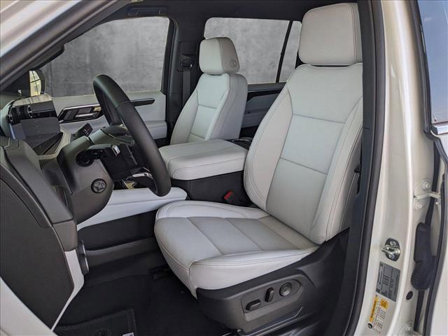 new 2025 Chevrolet Suburban car, priced at $79,590