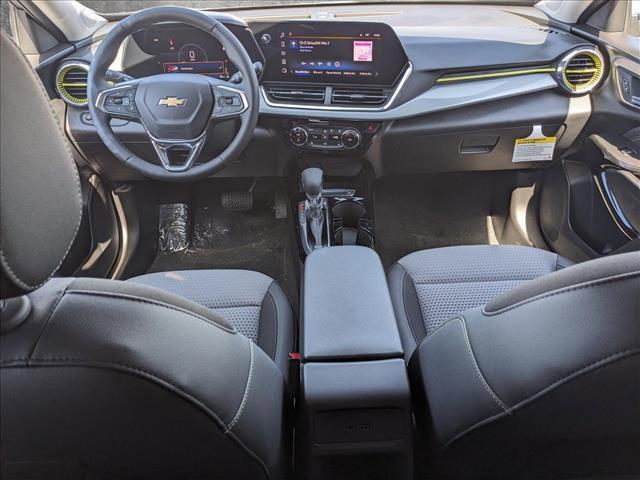 new 2025 Chevrolet Trax car, priced at $24,985