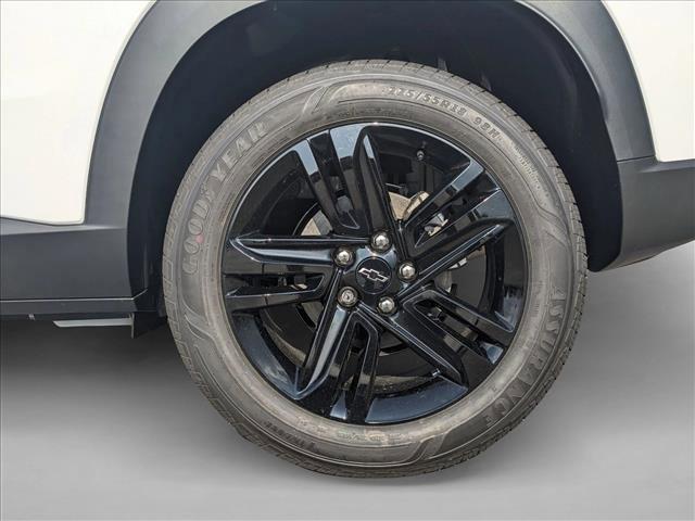 new 2026 Chevrolet Trax car, priced at $28,780