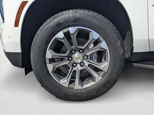 new 2025 Chevrolet Tahoe car, priced at $60,012