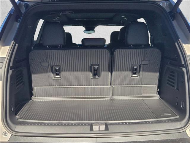 new 2026 Chevrolet Traverse car, priced at $54,993