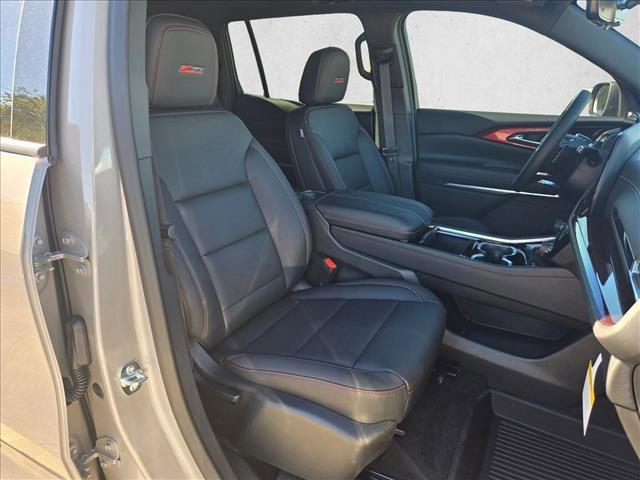 new 2026 Chevrolet Traverse car, priced at $54,993