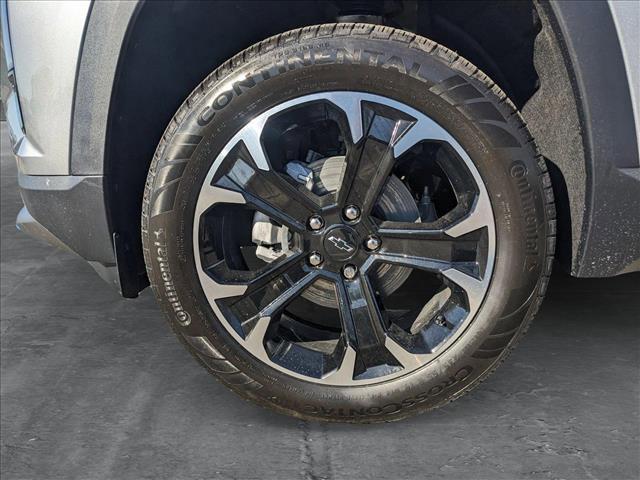 new 2025 Chevrolet Equinox car, priced at $30,409
