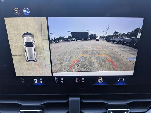 new 2026 Chevrolet Equinox car, priced at $30,860