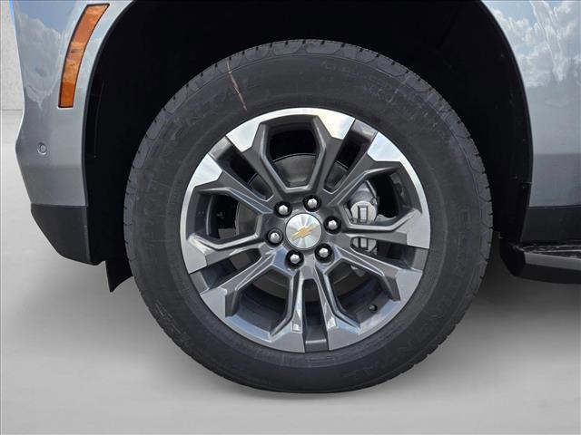 new 2026 Chevrolet Suburban car, priced at $71,071