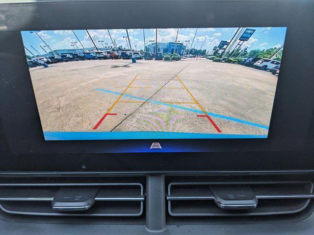 new 2025 Chevrolet Trax car, priced at $25,318