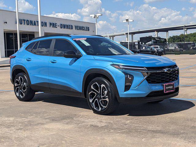 new 2025 Chevrolet Trax car, priced at $25,318