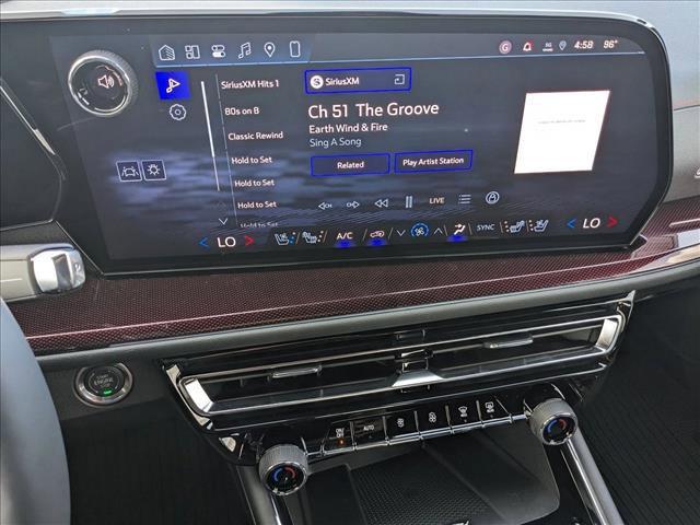 new 2026 Chevrolet Traverse car, priced at $57,404