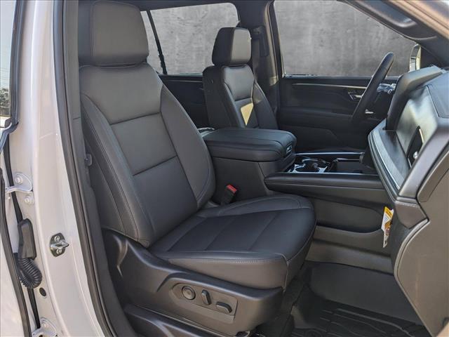 new 2025 Chevrolet Suburban car, priced at $73,299