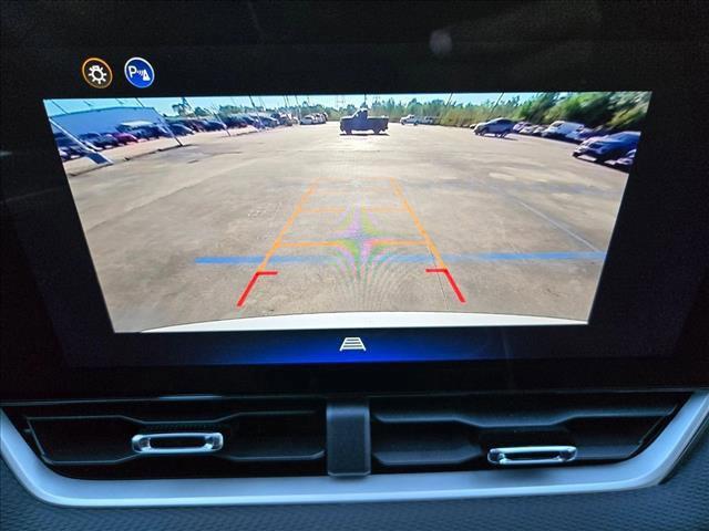 new 2026 Chevrolet Equinox car, priced at $28,925