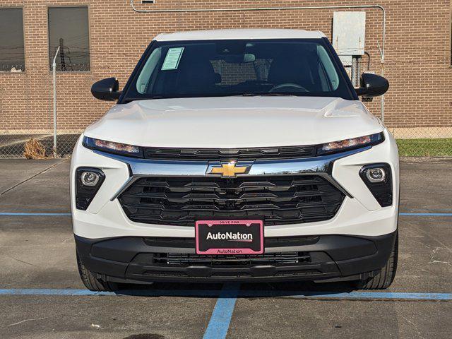 new 2025 Chevrolet TrailBlazer car, priced at $25,680