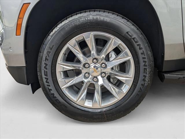 new 2025 Chevrolet Suburban car, priced at $74,207