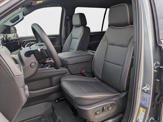 new 2025 Chevrolet Suburban car, priced at $74,207