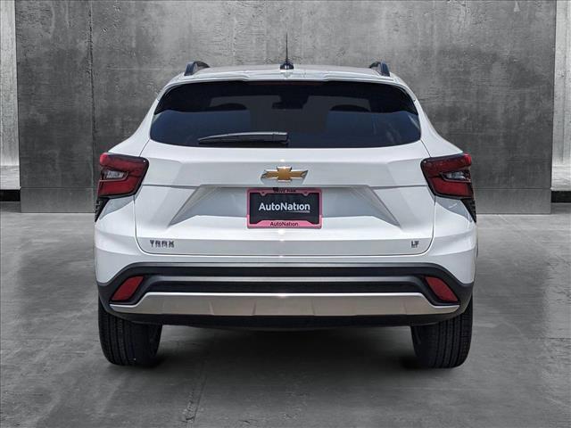 new 2025 Chevrolet Trax car, priced at $23,402