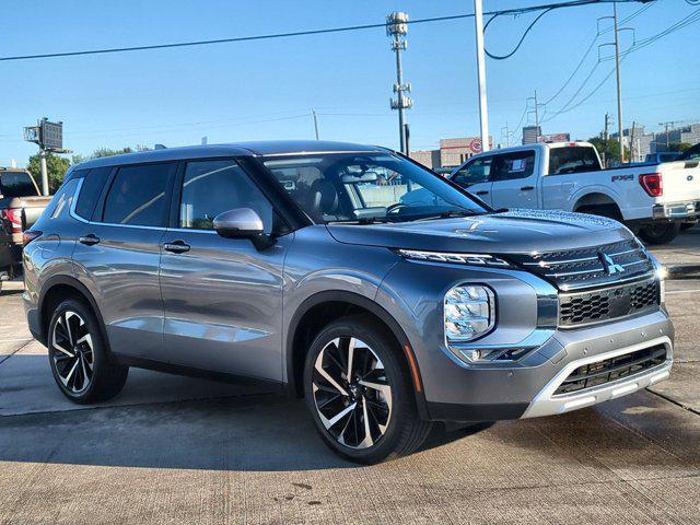 used 2024 Mitsubishi Outlander car, priced at $26,494