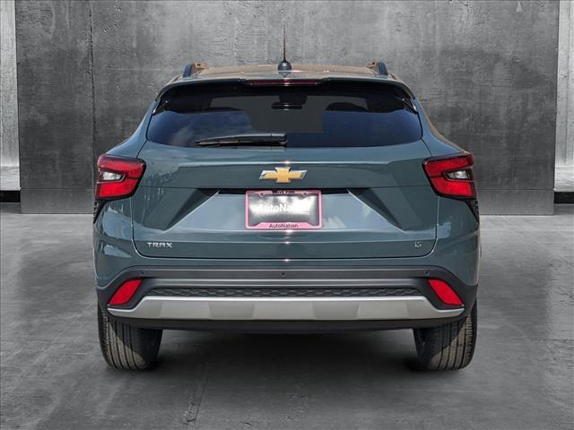 new 2025 Chevrolet Trax car, priced at $24,050