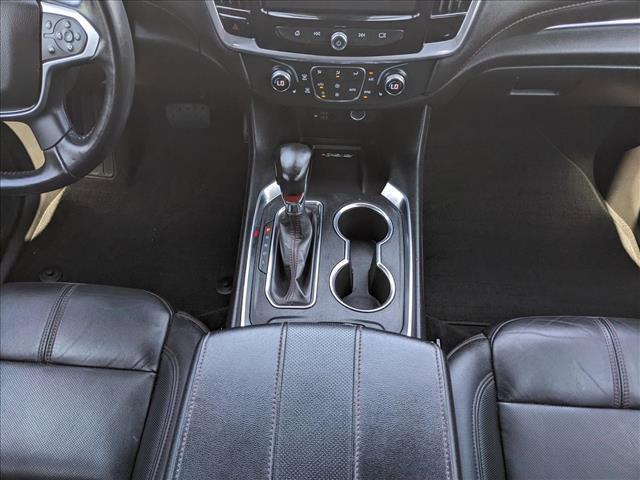 used 2022 Chevrolet Traverse car, priced at $23,495