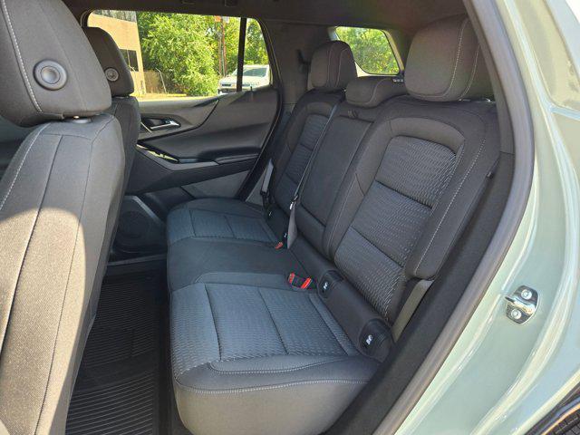 new 2026 Chevrolet Equinox car, priced at $27,948