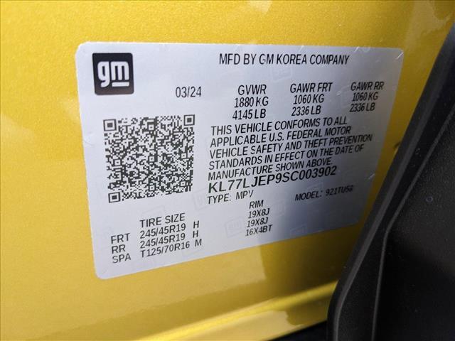 new 2025 Chevrolet Trax car, priced at $24,497