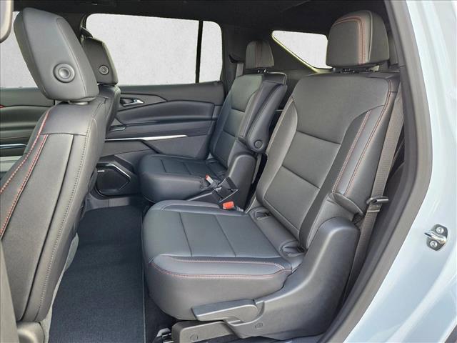 new 2026 Chevrolet Traverse car, priced at $55,898