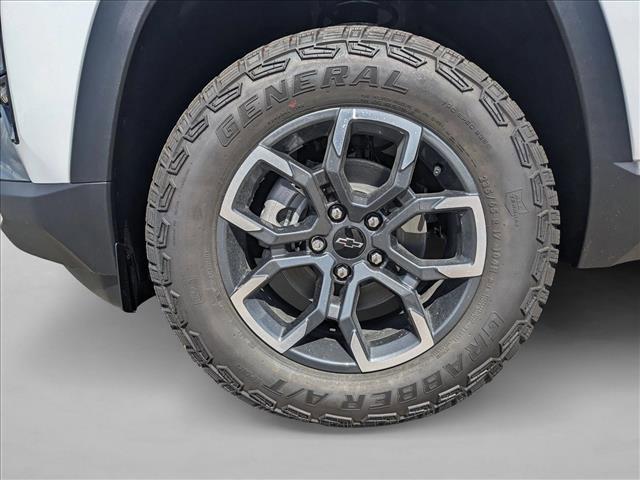 new 2026 Chevrolet Equinox car, priced at $35,695