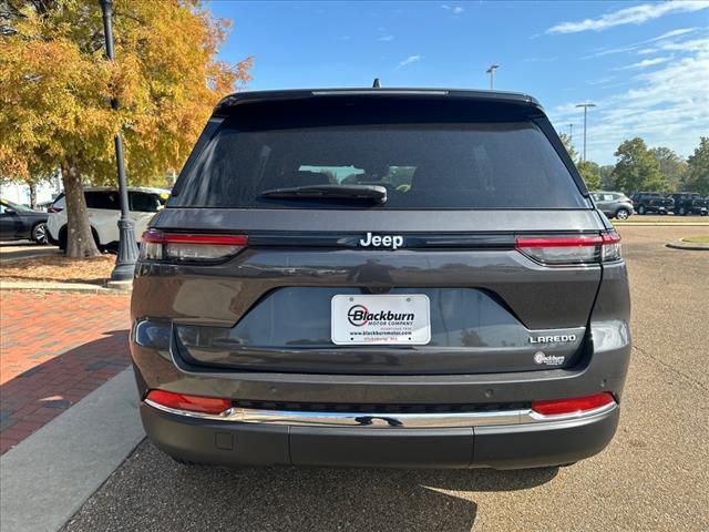 new 2025 Jeep Grand Cherokee car, priced at $39,175