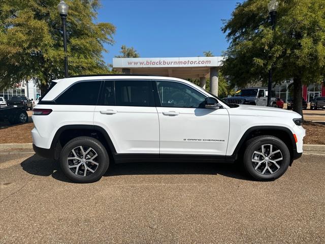 new 2024 Jeep Grand Cherokee car, priced at $51,215