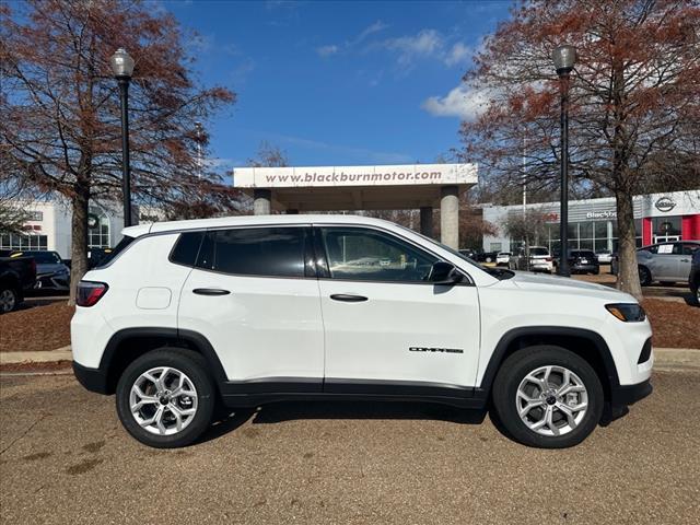 new 2025 Jeep Compass car, priced at $27,495