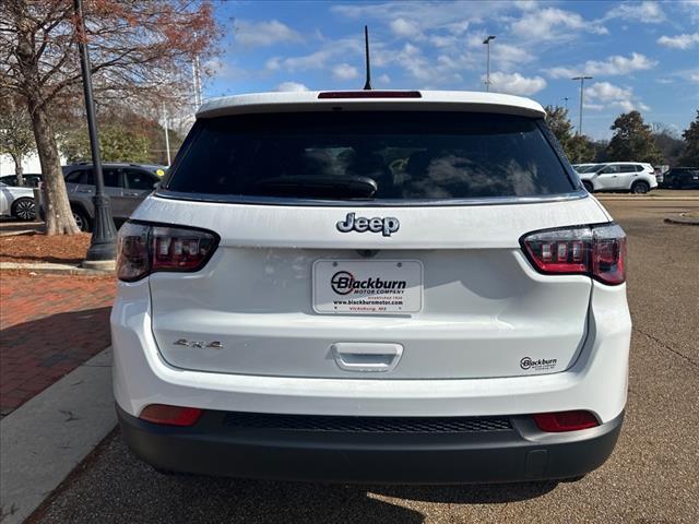 new 2025 Jeep Compass car, priced at $27,495