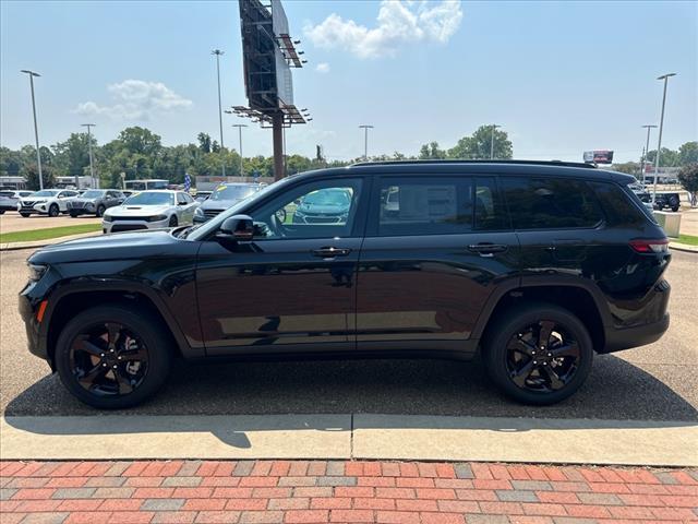 new 2024 Jeep Grand Cherokee L car, priced at $49,175