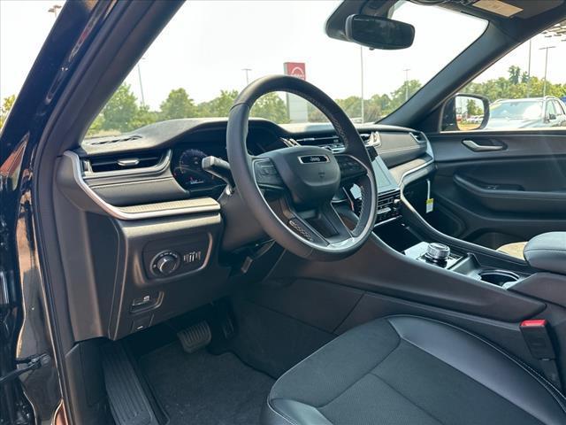 new 2024 Jeep Grand Cherokee L car, priced at $49,175