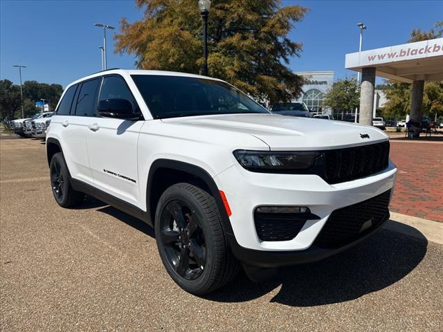 new 2025 Jeep Grand Cherokee car, priced at $46,425