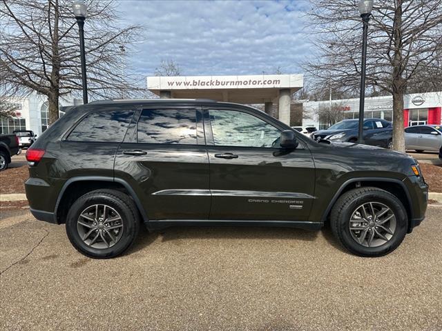 used 2017 Jeep Grand Cherokee car, priced at $19,395