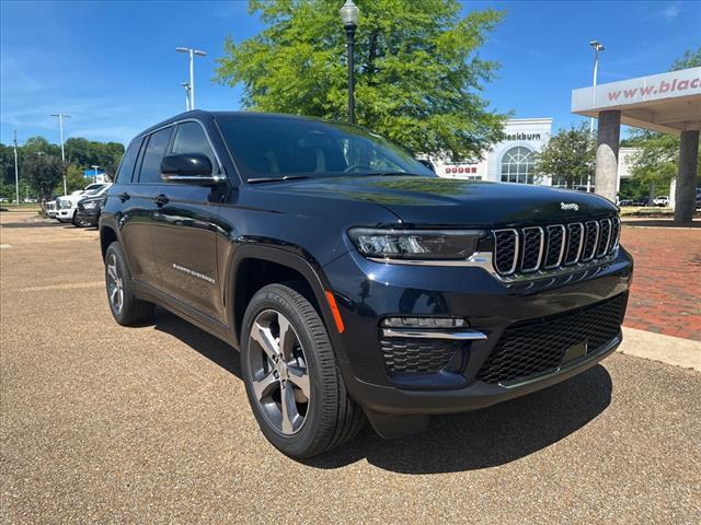 new 2024 Jeep Grand Cherokee car, priced at $54,435