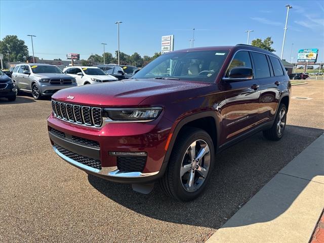 new 2024 Jeep Grand Cherokee L car, priced at $52,920