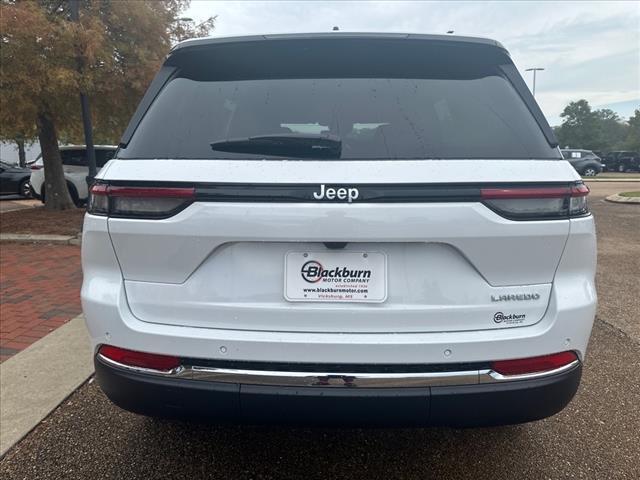 new 2025 Jeep Grand Cherokee car, priced at $40,375