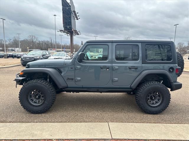 new 2025 Jeep Wrangler car, priced at $48,245